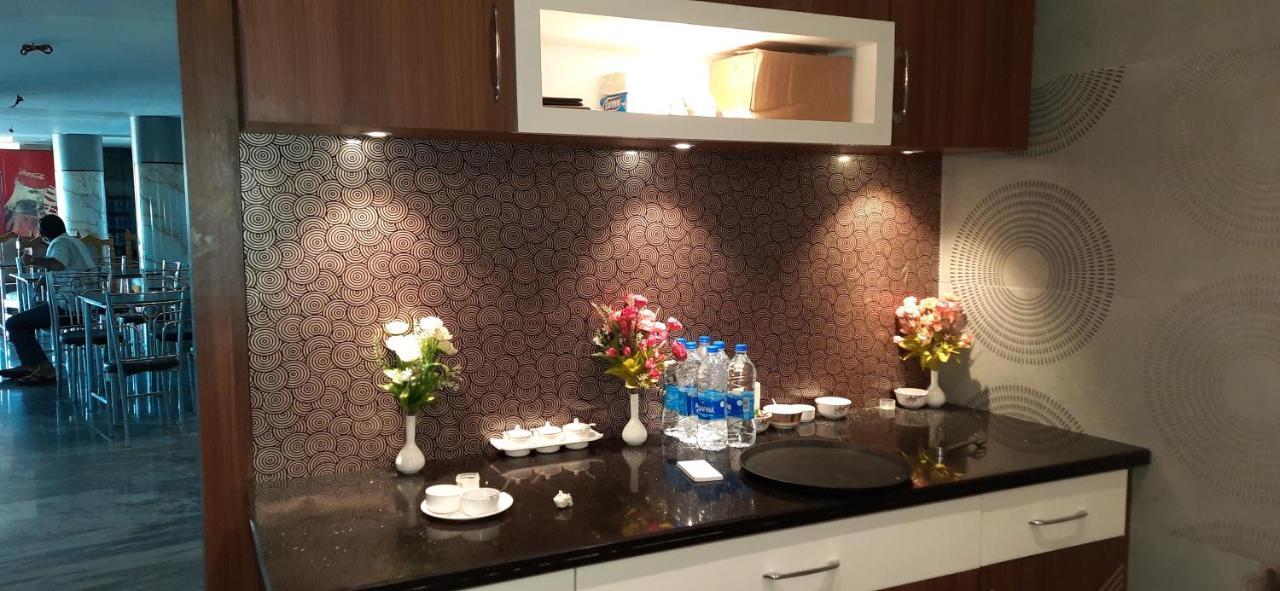 Hotel Narendra Plaza Balasore エクステリア 写真